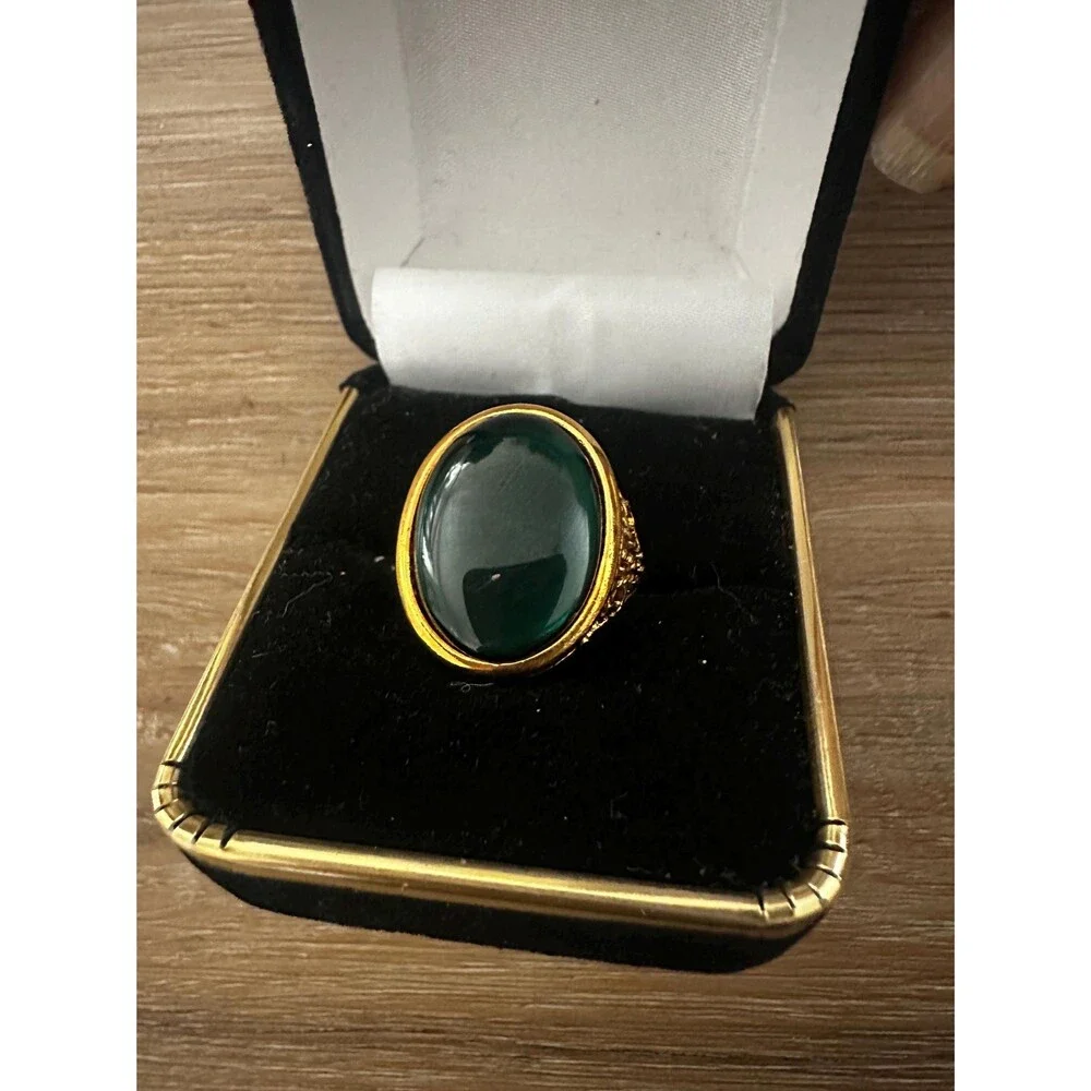 Vintage Gold Plated Green Cabochon Ring 5.5